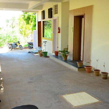 מלון Tiruchchendūr Hari Iyer Residency מראה חיצוני תמונה