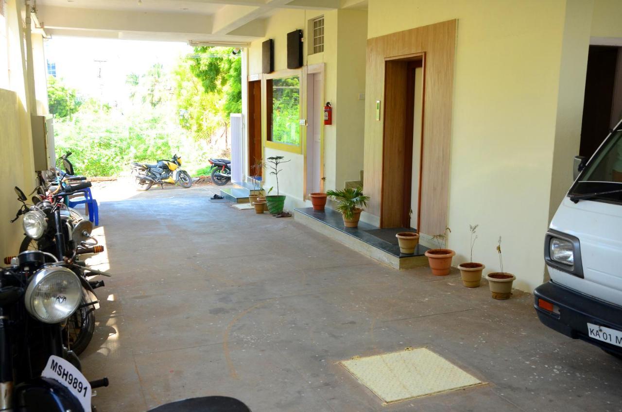 מלון Tiruchchendūr Hari Iyer Residency מראה חיצוני תמונה
